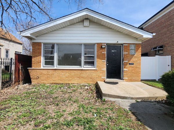 9061 S PARNELL Avenue, Chicago, IL 60620