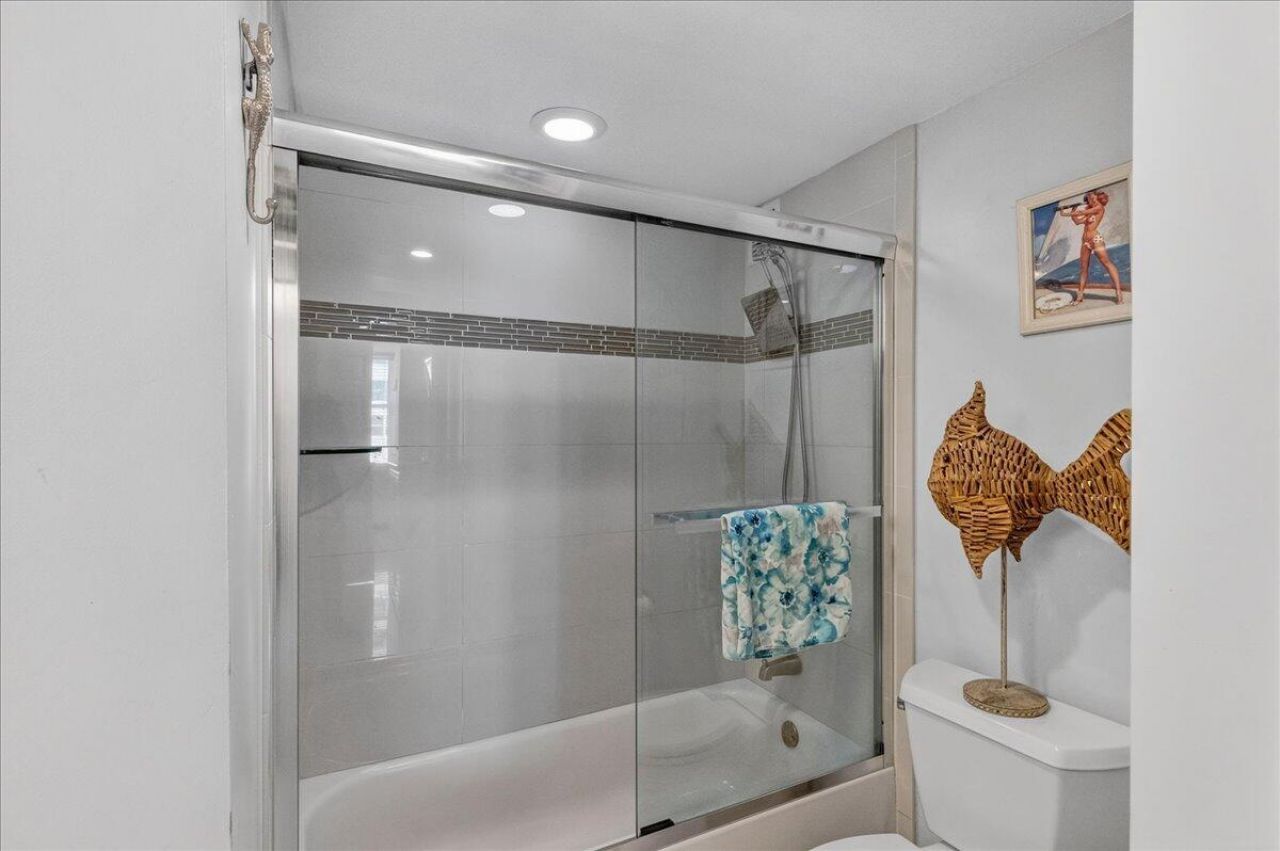 111 Briny Avenue, Unit 1011, Pompano Beach, FL 33062 Photo