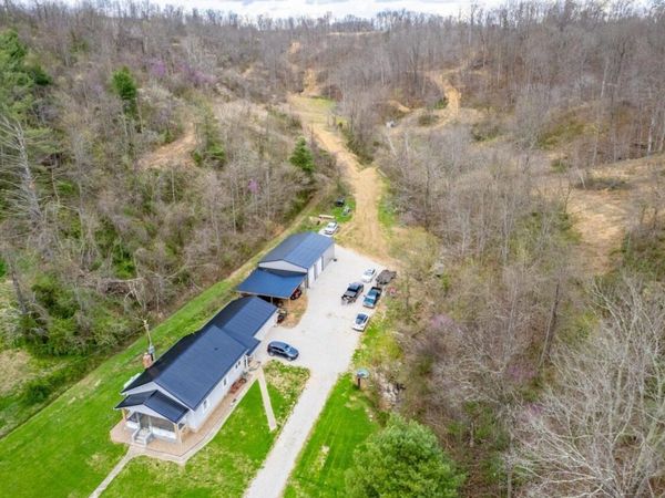 4189 County Road 52, Ironton, OH 45638