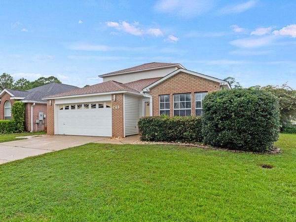 873 Van Dyke Drive, Shalimar, FL 32579