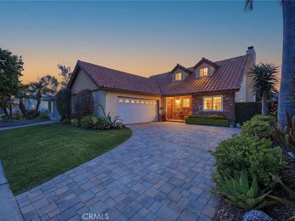 105 Harvard Lane, Seal Beach, CA 90740