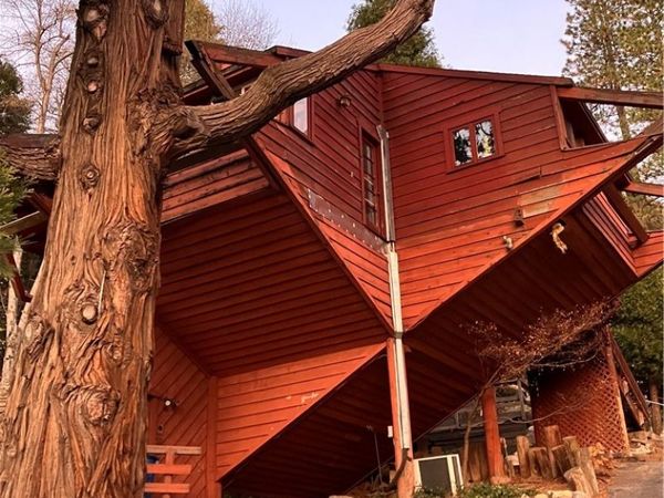 23228 Brookside, Crestline, CA 92325