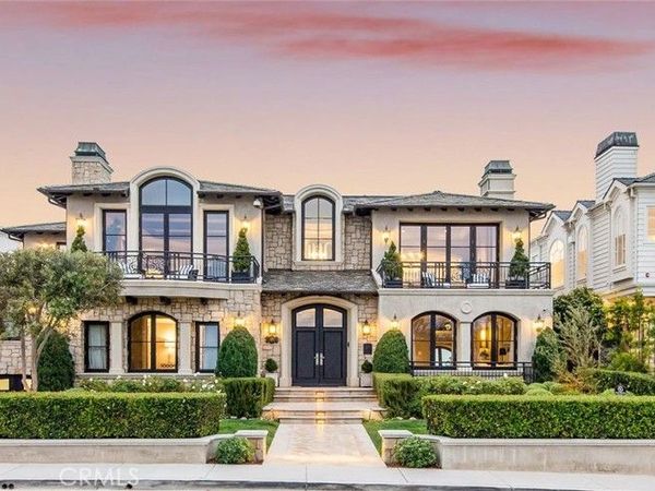 500 N Poinsettia Avenue, Manhattan Beach, CA 90266