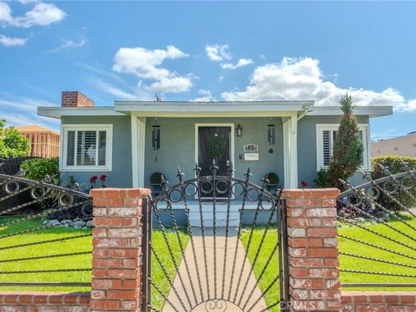 128 E 67th Way, Long Beach, CA 90805