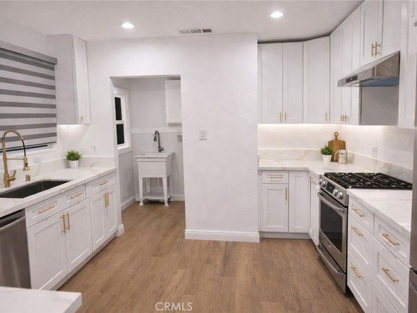 1726 W 52nd, Los Angeles, CA 90062