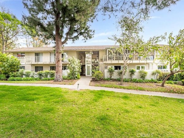 812 Ronda Mendoza, Laguna Woods, CA 92637