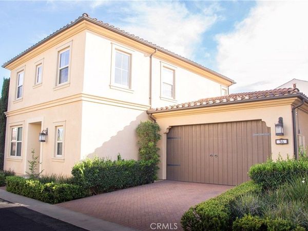 56 Twin Gables, Irvine, CA 92620