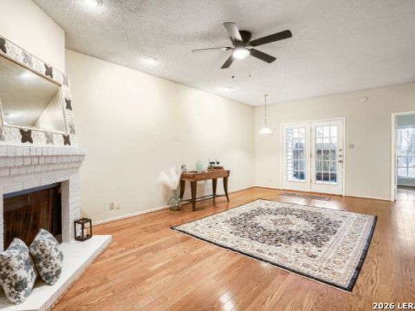 8655 Datapoint, Unit 403, San Antonio, TX 78229