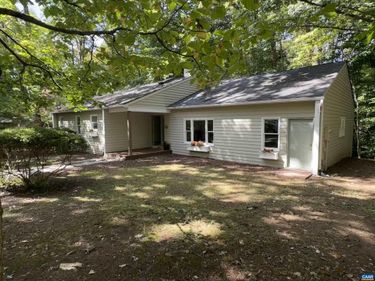 640 BIG OAK RD, Charlottesville, VA 22903