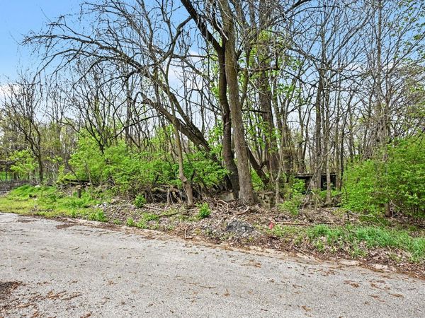 710 S Oak Street, Buchanan, MI 49107