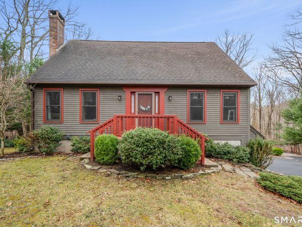 31 Uncas, Hebron, CT 06231