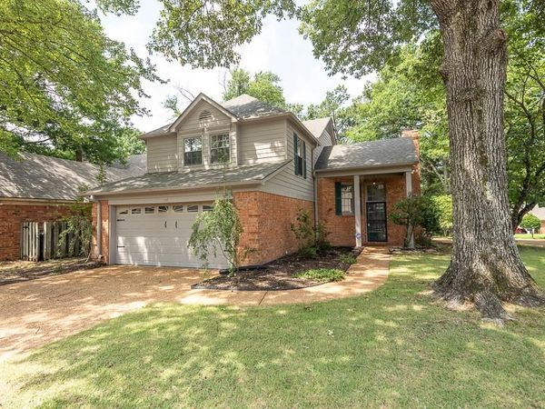 1447 WOOD TRAIL CIR, Memphis, TN 38016