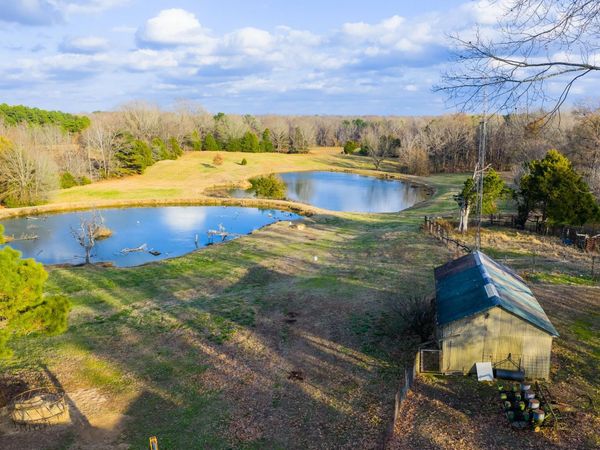 700 N REID HOOKER RD N, Eads, TN 38028