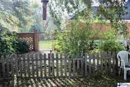 13 Radcliffe Dr photo 4