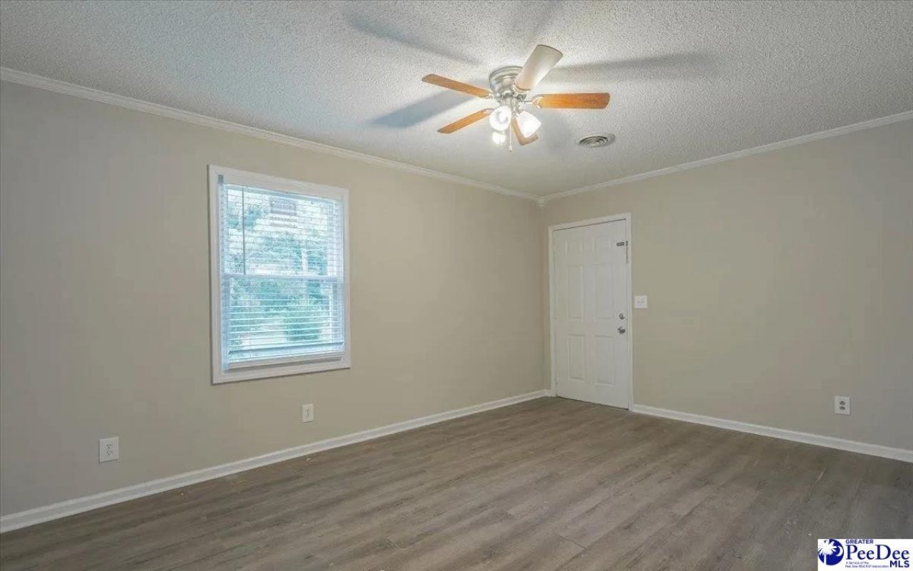 2443 Hwy 52s Photo 11