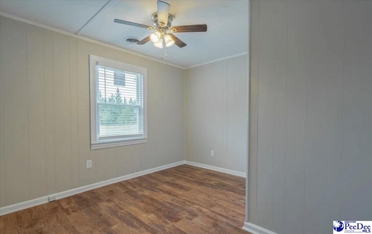 2443 Hwy 52s Photo 13