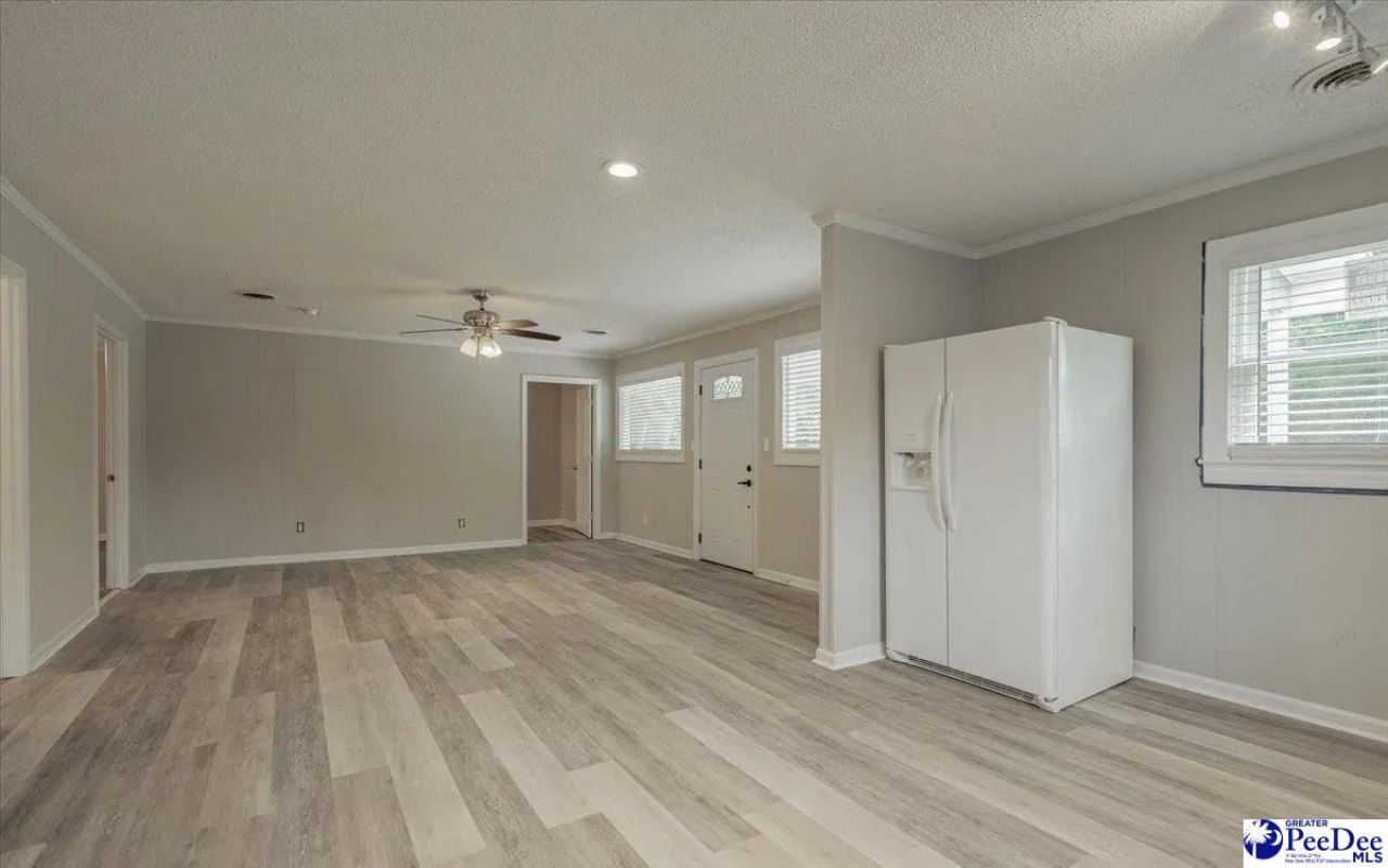 2443 Hwy 52s Photo 6