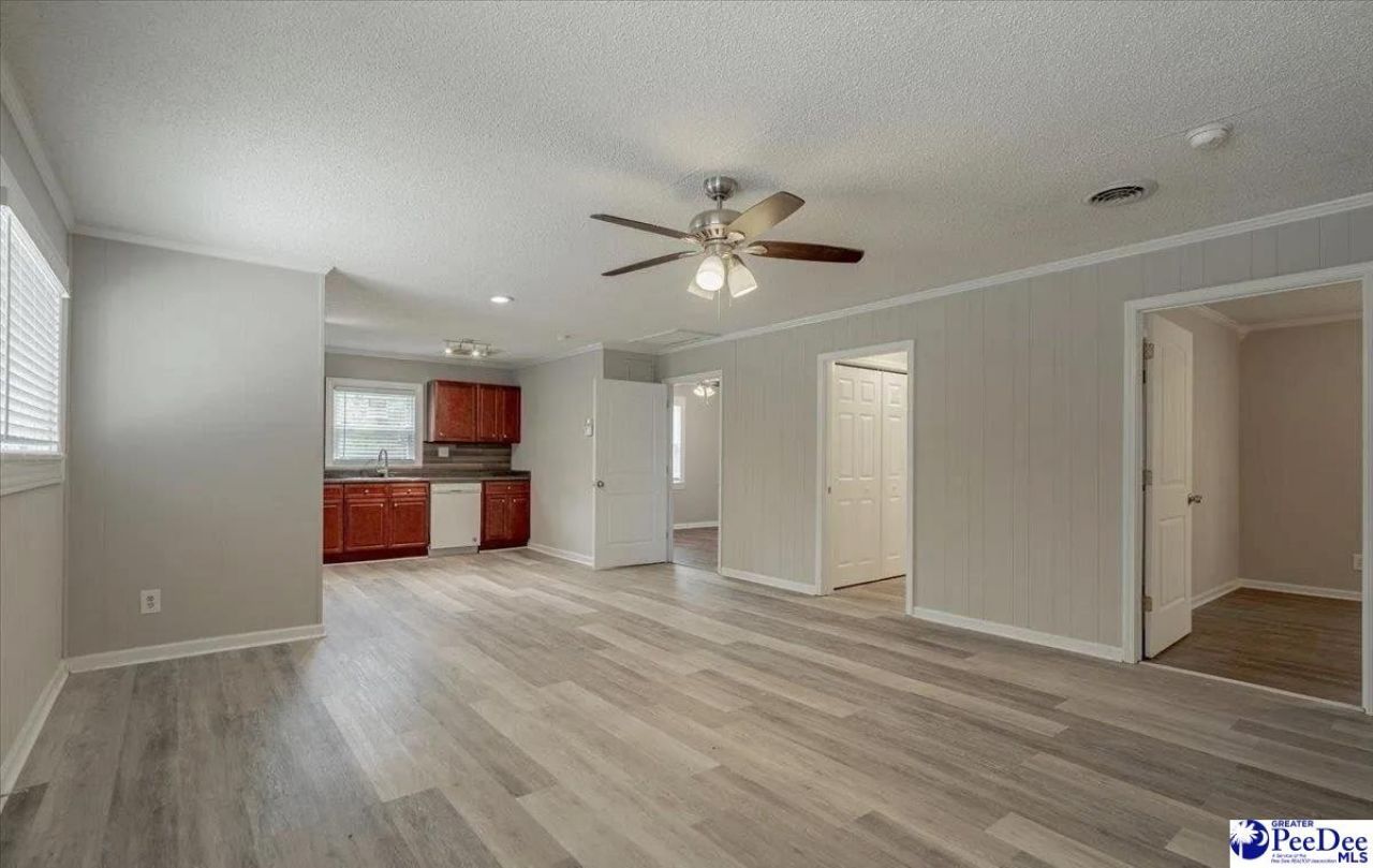 2443 Hwy 52s Photo 7