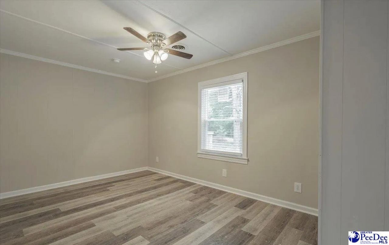 2443 Hwy 52s Photo 9