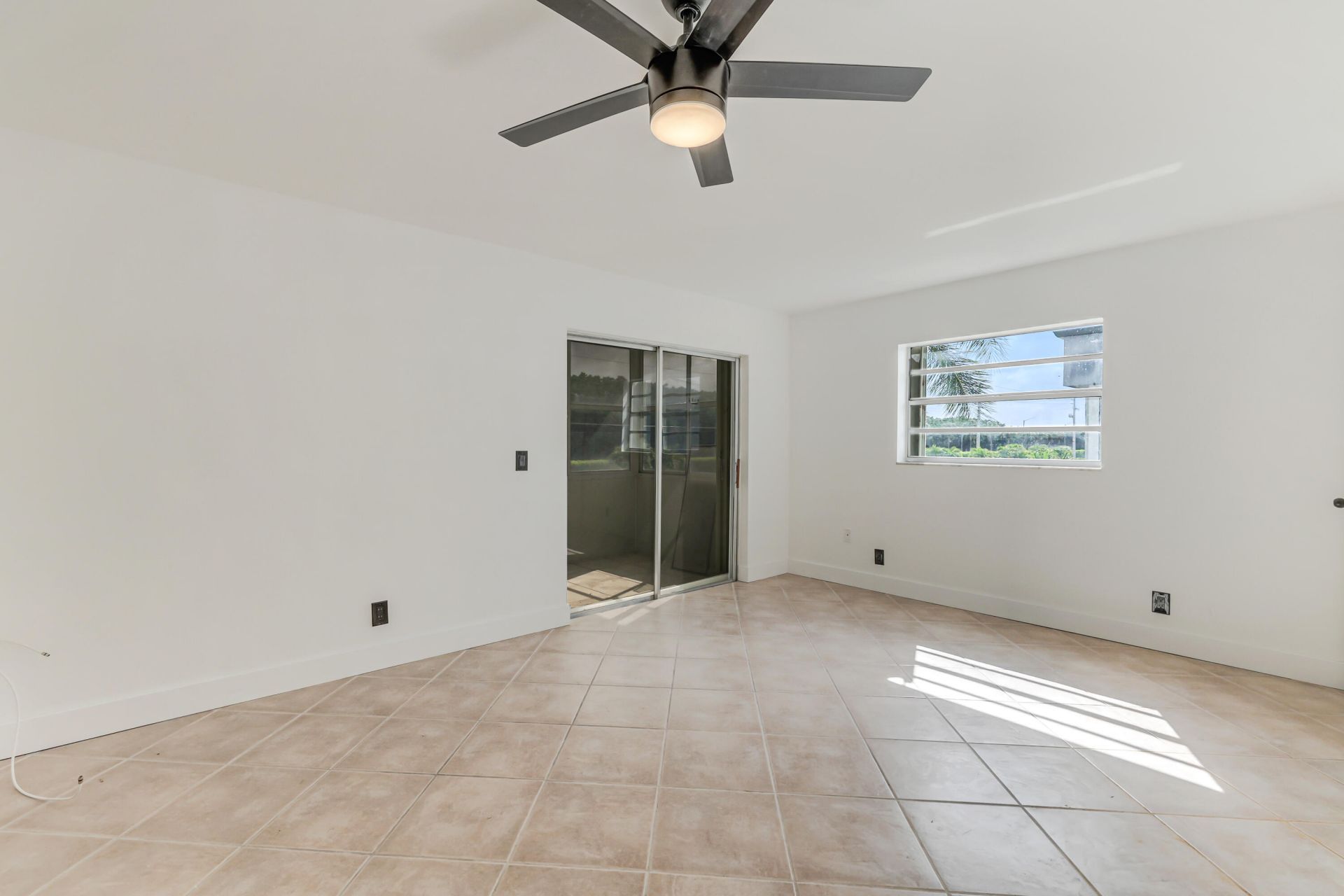 560 Capri, Delray Beach, FL 33484 Photo
