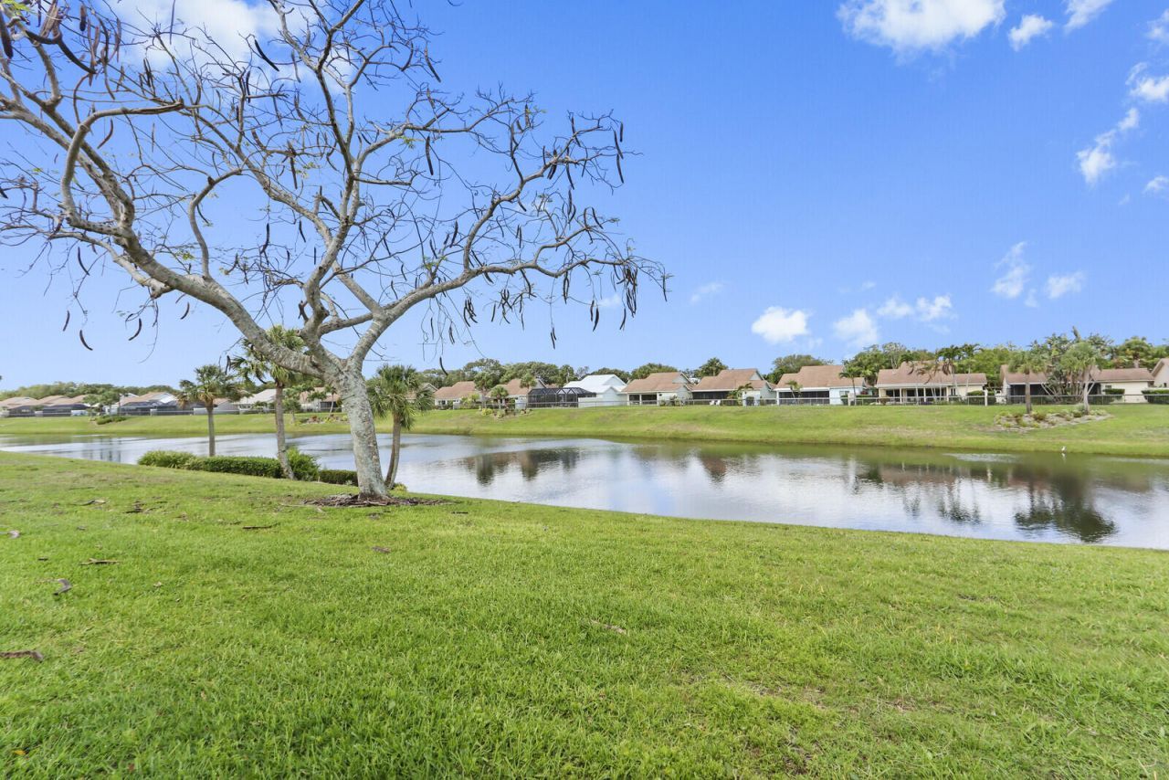 232 E River Park Drive, Jupiter, FL 33477 Photo