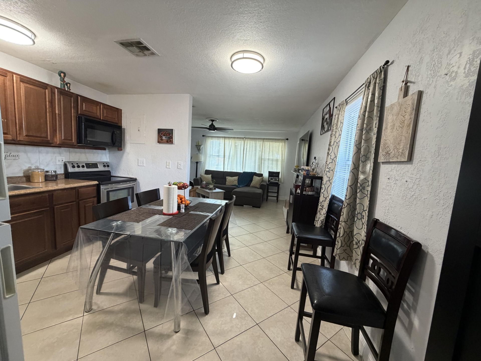 729 Cherry Road, West Palm Beach, FL 33409 Photo