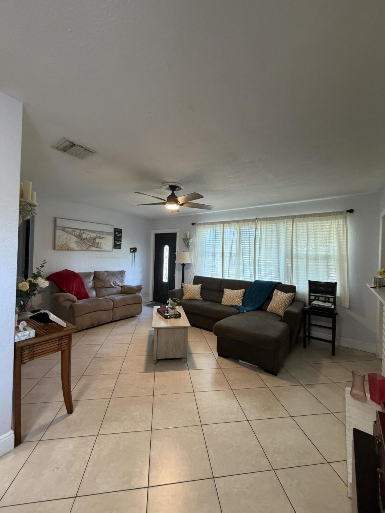 729 Cherry Road, West Palm Beach, FL 33409 Photo