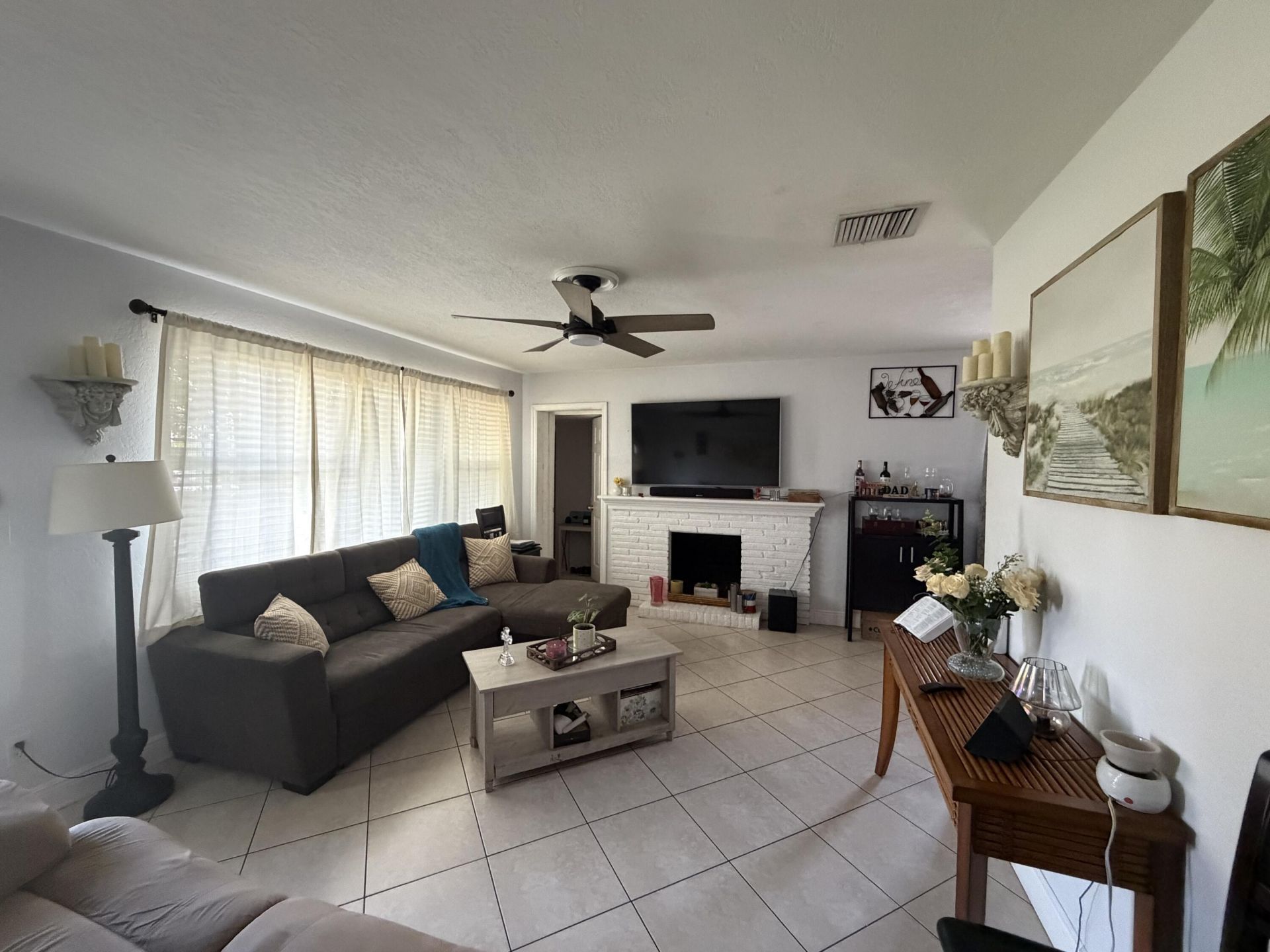 729 Cherry Road, West Palm Beach, FL 33409 Photo
