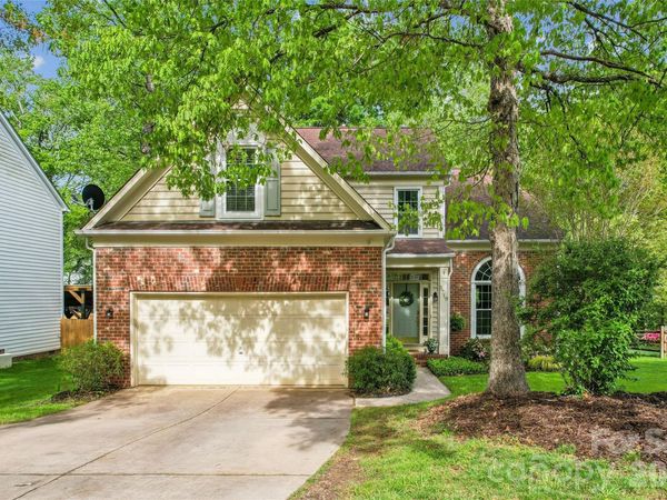5719 Swanston Drive, Charlotte, NC 28269