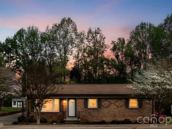 1696 Hoffman Road , Gastonia, NC 28054