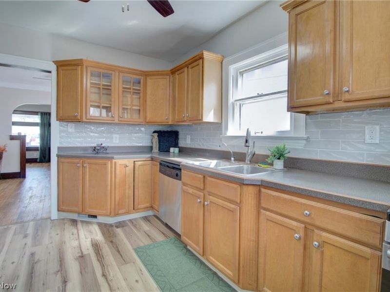 3874 W 137th Street, Cleveland, OH 44111 Photo 12