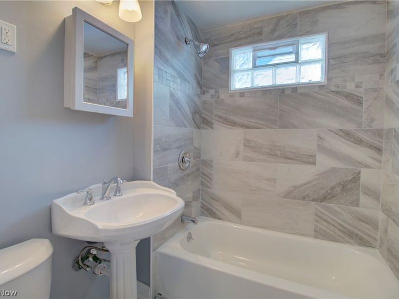 3874 W 137th Street, Cleveland, OH 44111 Photo 19