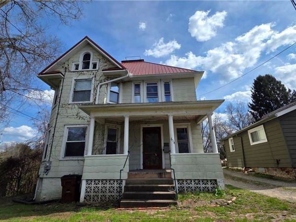 614 Cutler Street, Marietta, OH 45750