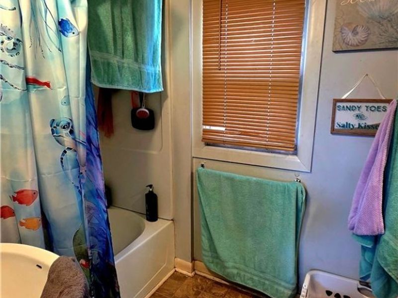 100 W Spring Street, Marietta, OH 45750 Photo 10