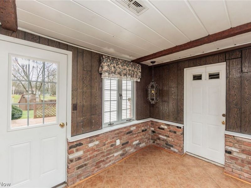 10136 Ridge Road , North Royalton, OH 44133 Photo 5