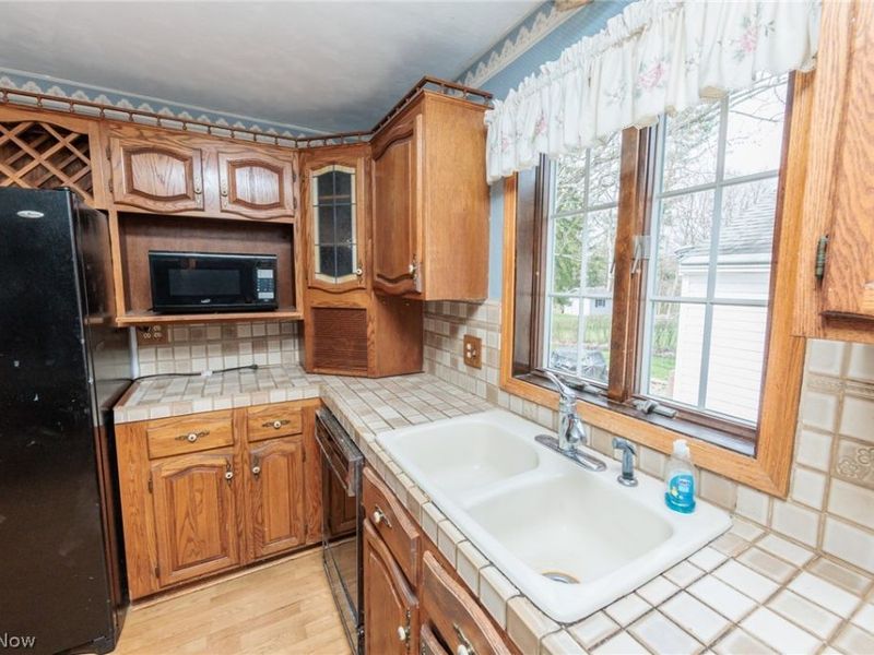 10136 Ridge Road , North Royalton, OH 44133 Photo 7