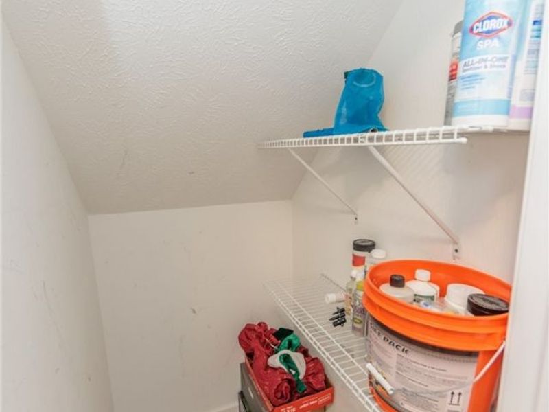 9546 Cyprus Lane , Olmsted Falls, OH 44138 Photo 35