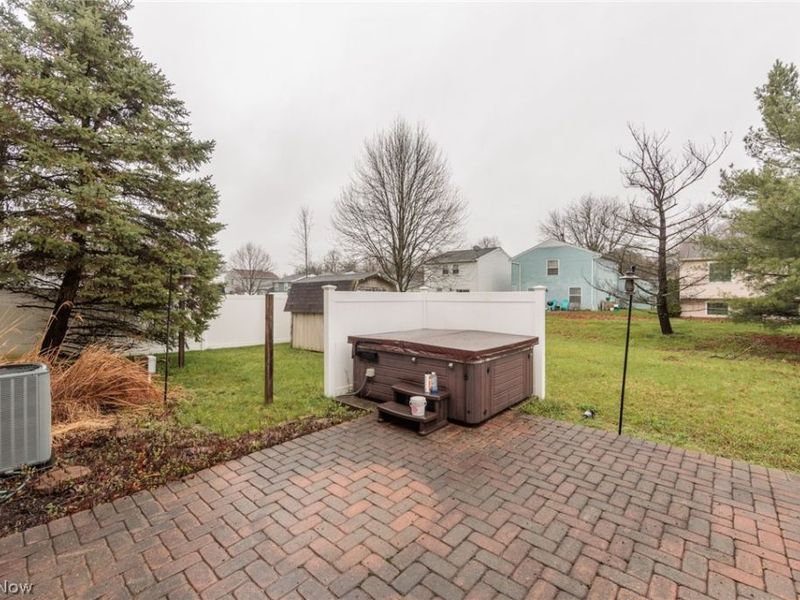 9546 Cyprus Lane , Olmsted Falls, OH 44138 Photo 39