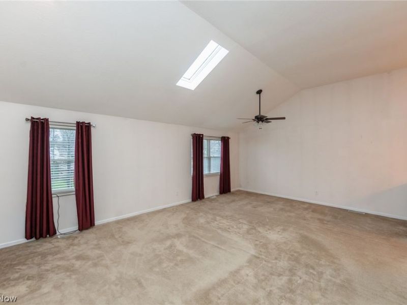 9546 Cyprus Lane , Olmsted Falls, OH 44138 Photo 7