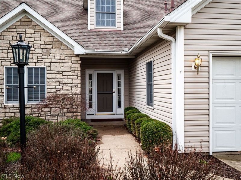 4272 Lake Harbour Way , Avon, OH 44011 Photo 2