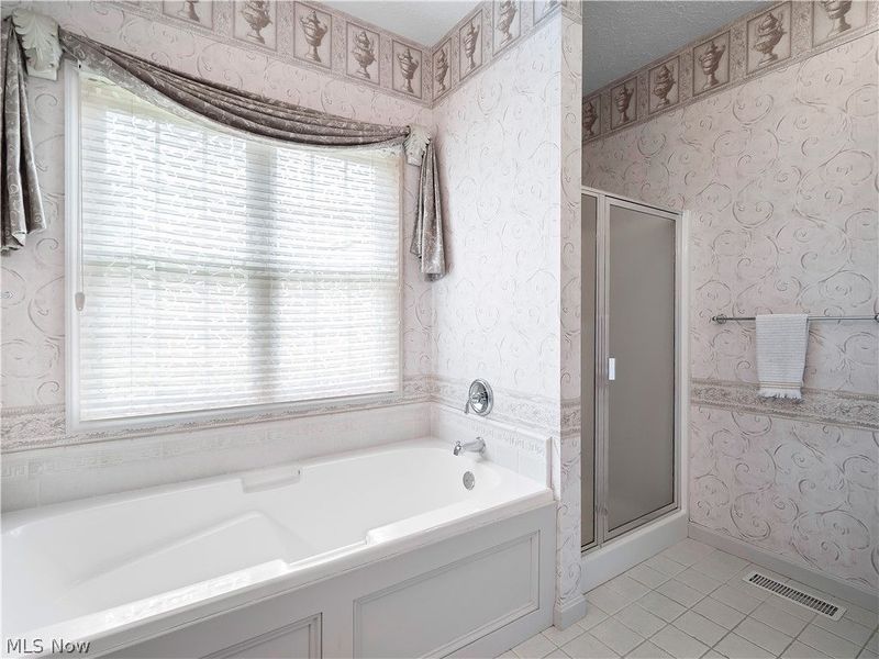 4272 Lake Harbour Way , Avon, OH 44011 Photo 23