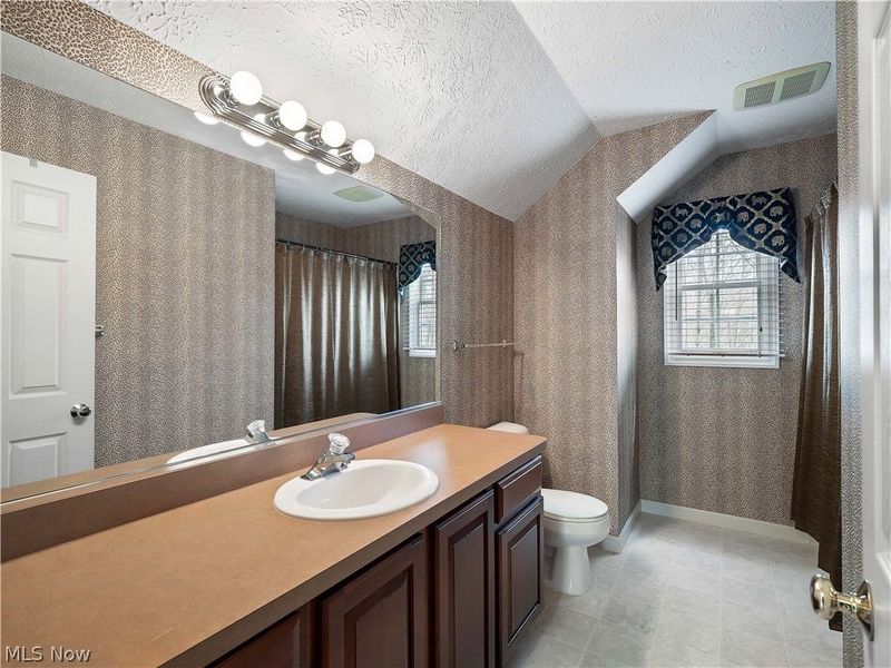 4272 Lake Harbour Way , Avon, OH 44011 Photo 33