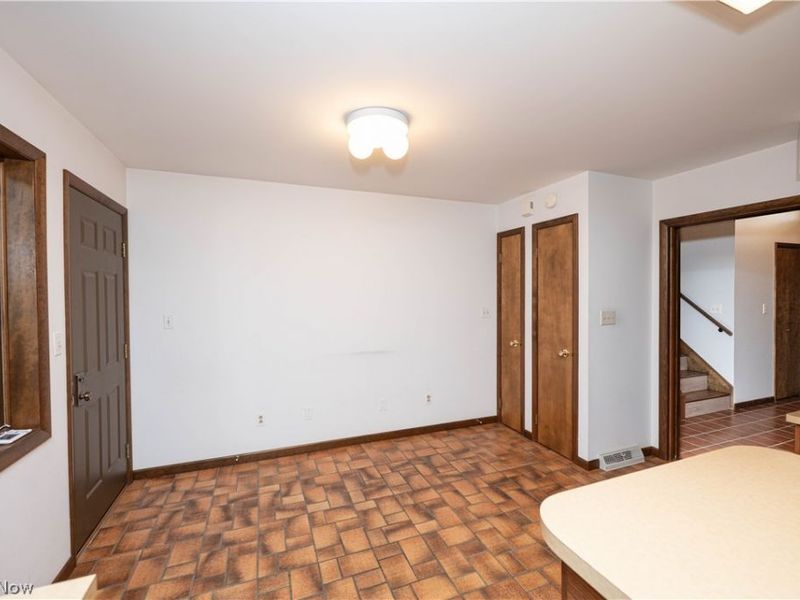 11765 Sherwood Trail, Chesterland, OH 44026 Photo 17