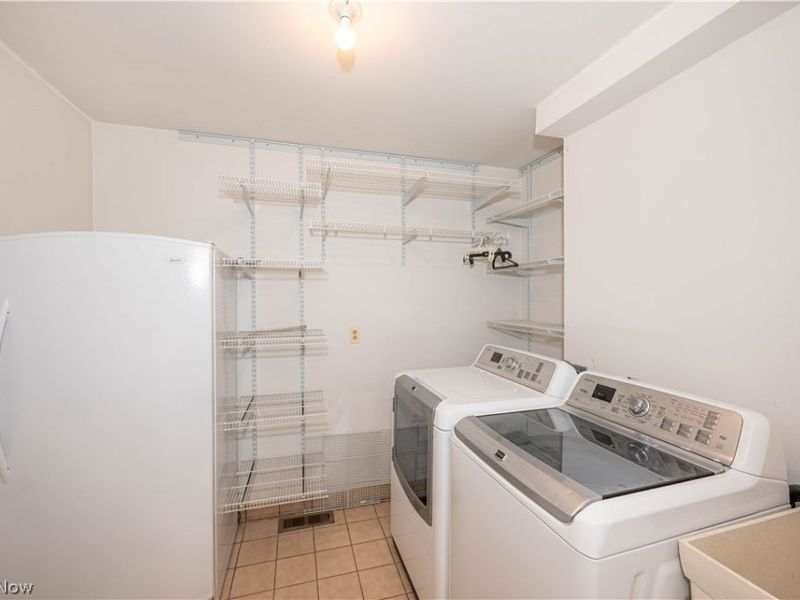 11765 Sherwood Trail, Chesterland, OH 44026 Photo 25