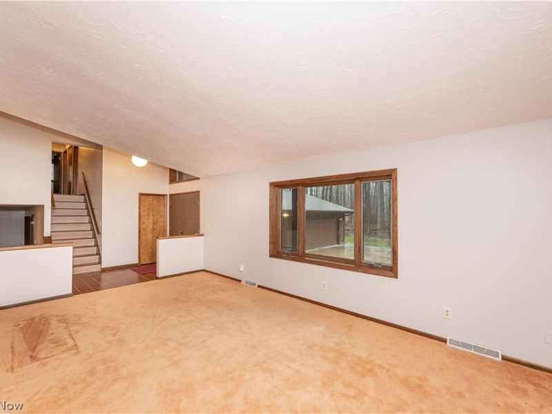 11765 Sherwood Trail, Chesterland, OH 44026 Photo 8