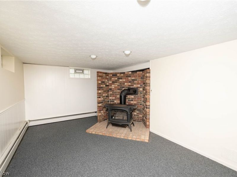 7498 Cadle Avenue , Mentor, OH 44060 Photo 24