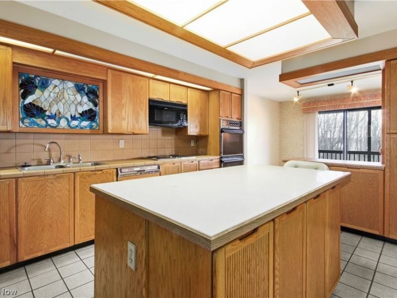 1175 Calla Road E, Unit B103, Poland, OH 44514 Photo 10