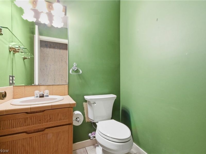 1175 Calla Road E, Unit B103, Poland, OH 44514 Photo 17