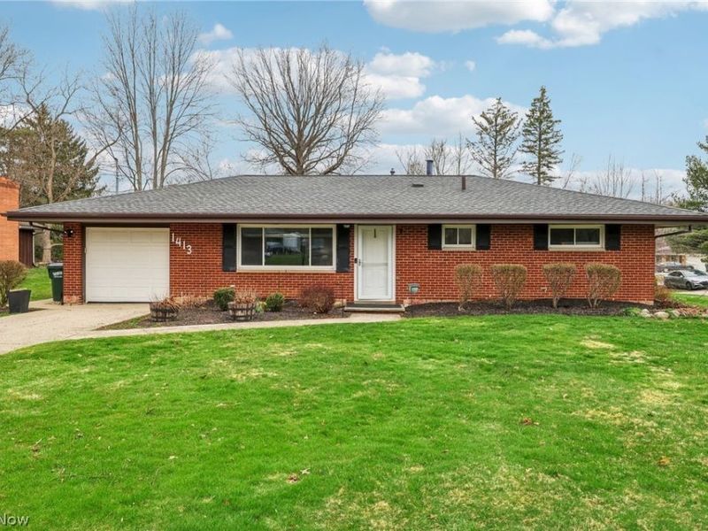 1413 Roseland Drive, Macedonia, OH 44056 Photo 1