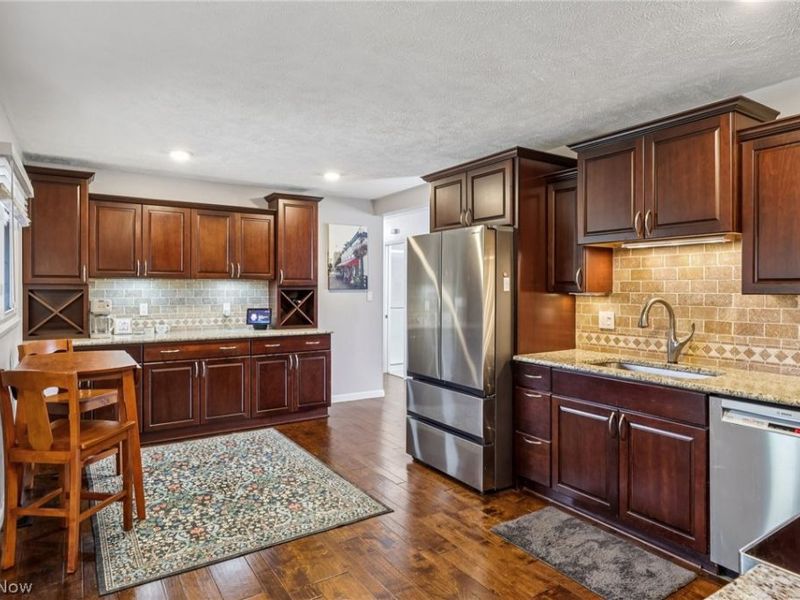 1413 Roseland Drive, Macedonia, OH 44056 Photo 9